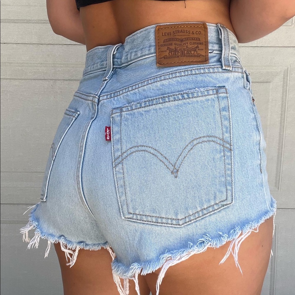 levi’s shorts